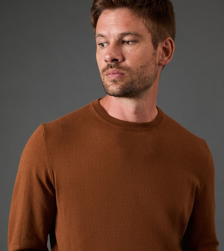 Knitted Crew Neck Sweater