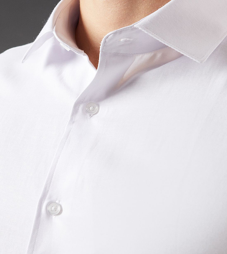 Tailored Fit Herringbone Weave Shirt