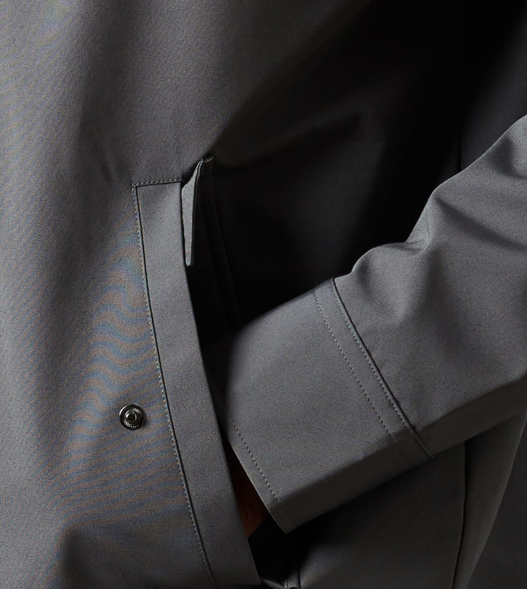 Water Resistant Hooded Jacket