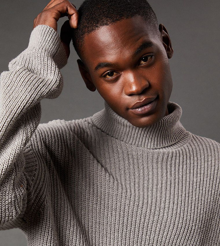 Burton turtleneck store