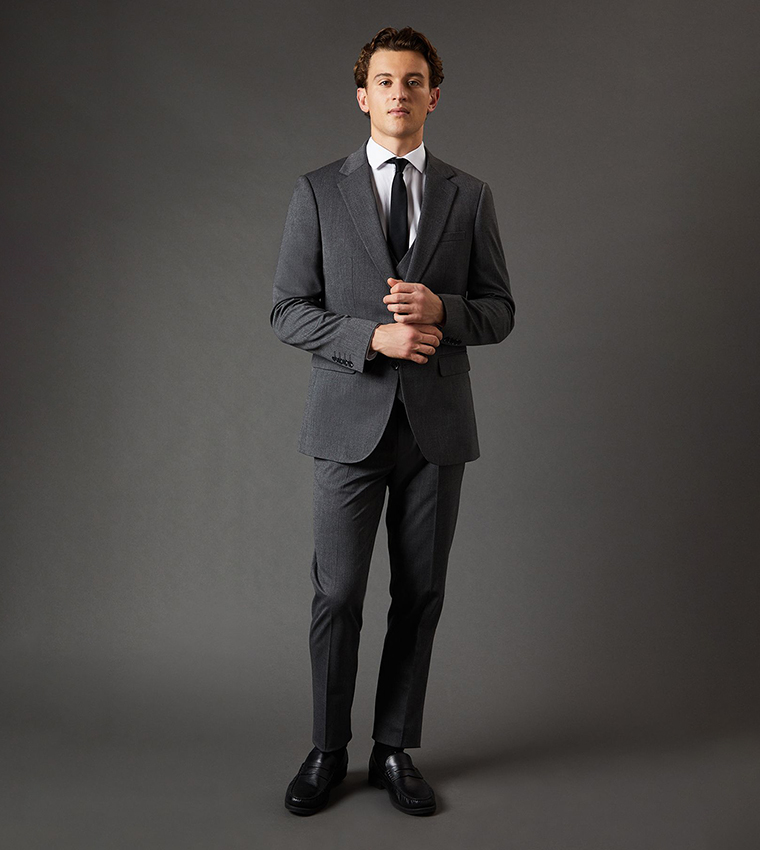 Solid Slim Fit Blazer