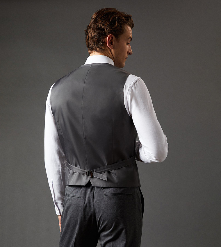 Solid Slim Fit Waistcoat