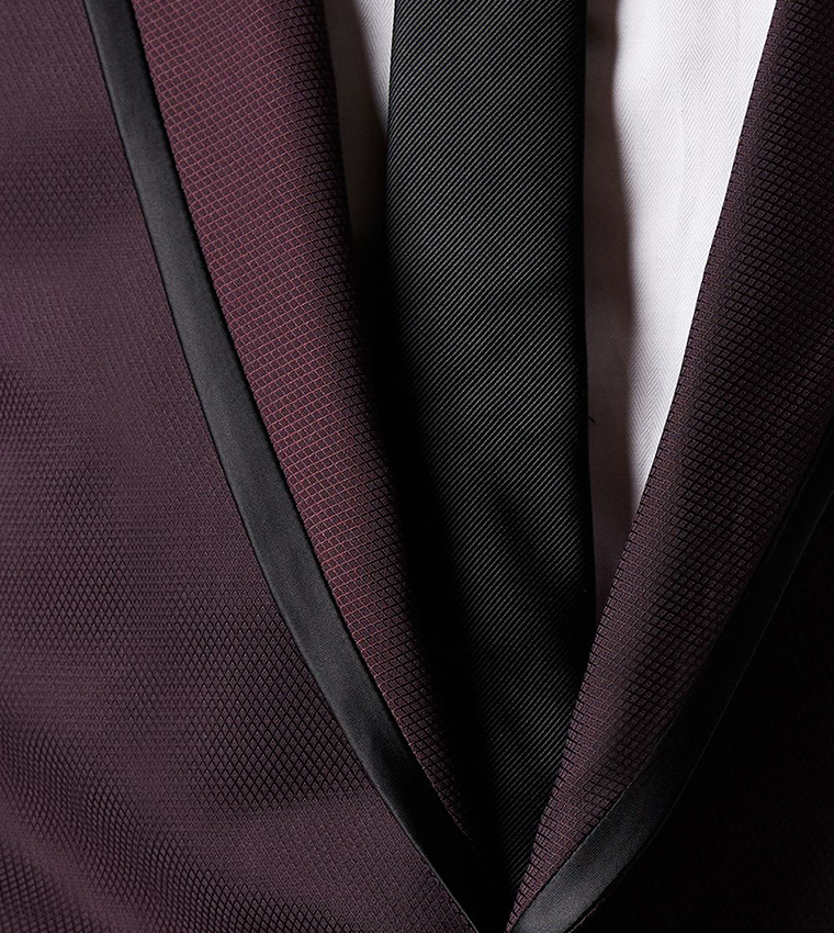 Tipped Shawl Collar Tuxedo Suit