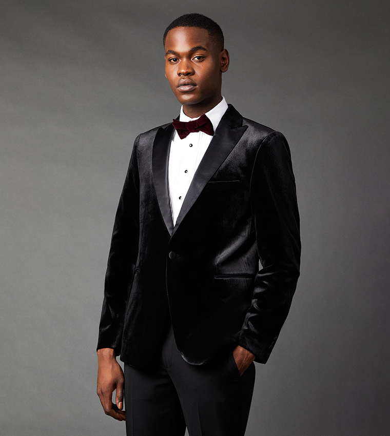 Slim Fit Velvet Tuxedo Jacket