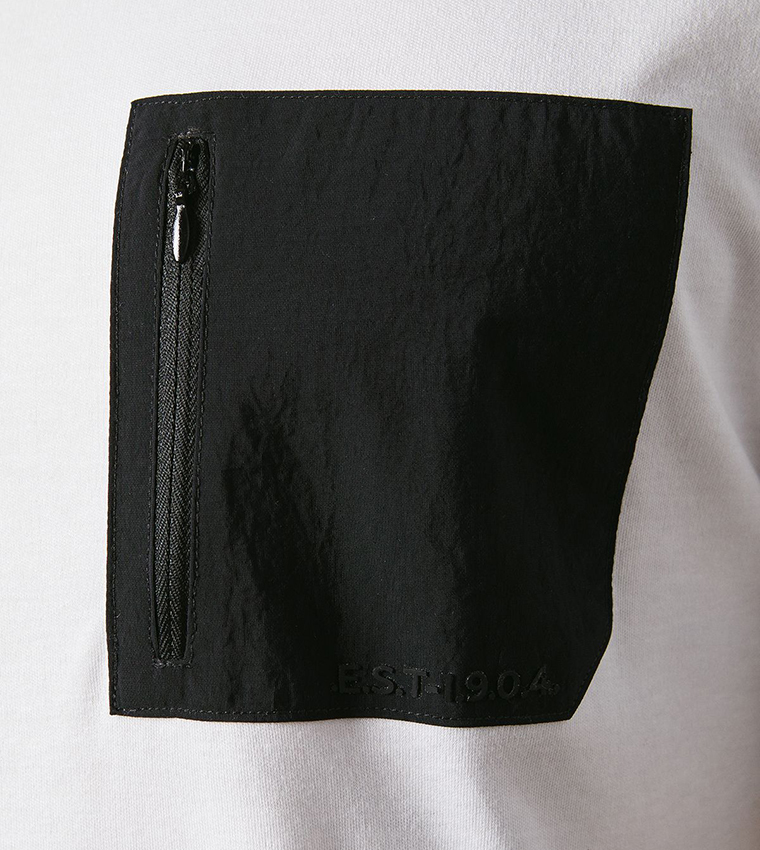 Burton 1904 Contrast Pocket T-Shirt