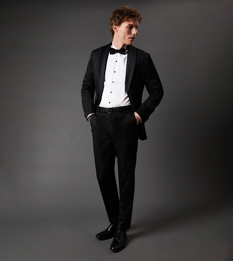 Slim Fit Shawl Collar Tuxedo Blazer