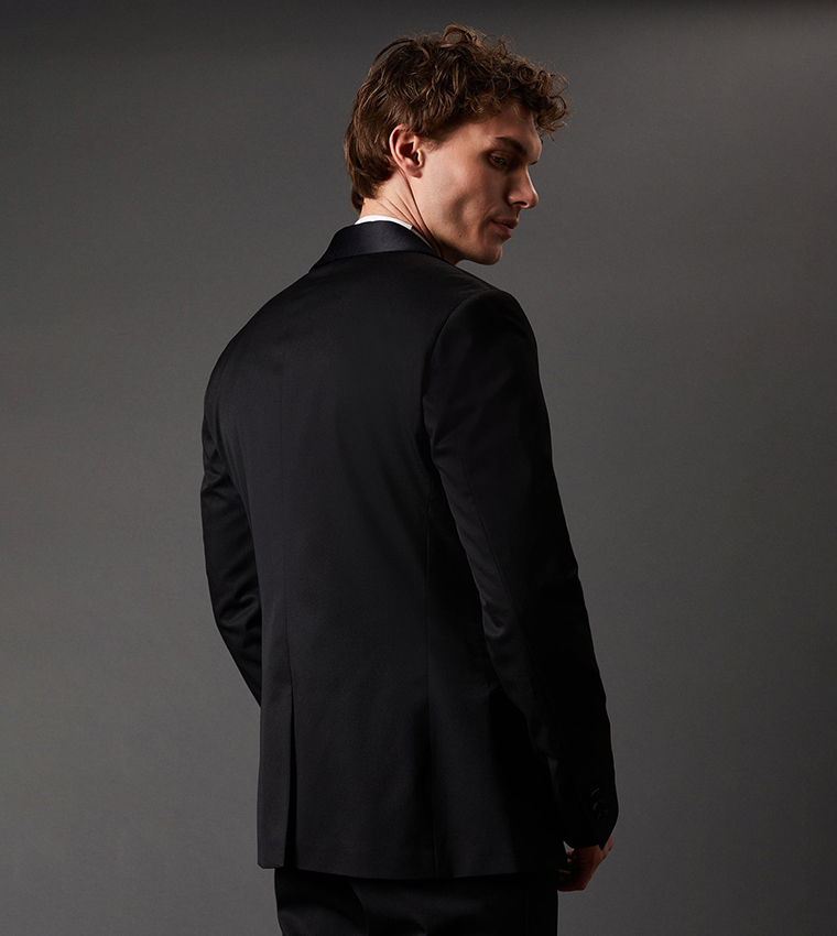 Slim Fit Shawl Collar Tuxedo Blazer