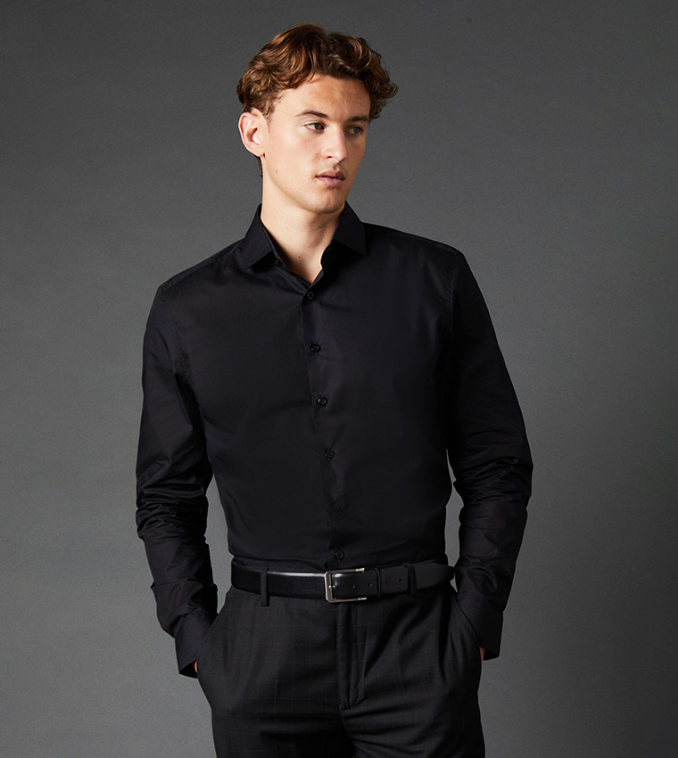 Cutaway Collar Slim Fit Long Sleeves Shirt