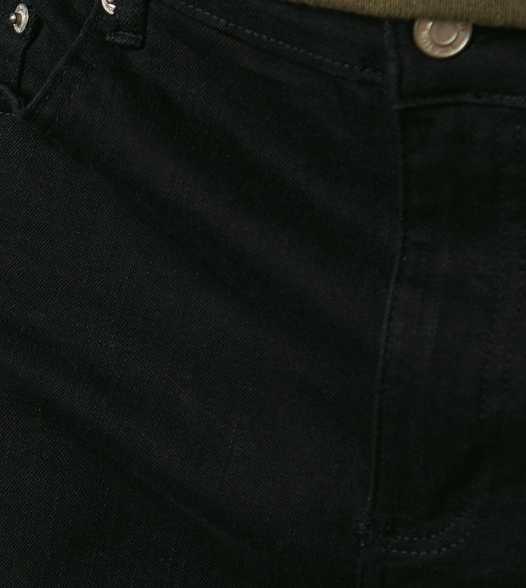Solid Stretch Straight Fit Jeans