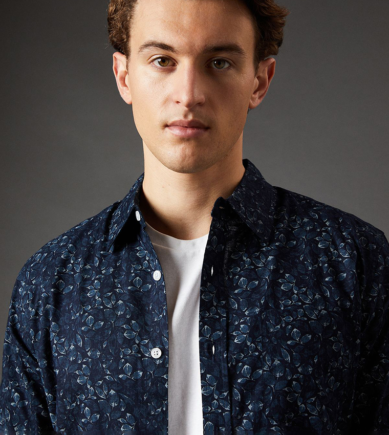 Leaf Printed Long Sleeves Shirt