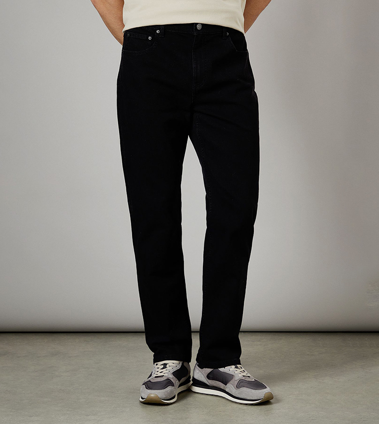 Stretch Straight Fit Jeans