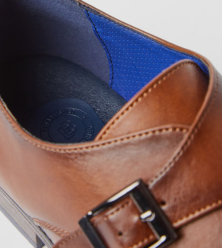 Solid Buckled Monkstrap Shoes