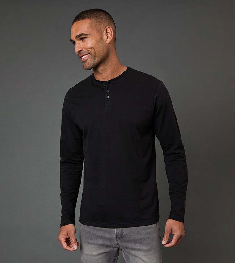 Long Sleeves Henley Neck T-Shirt