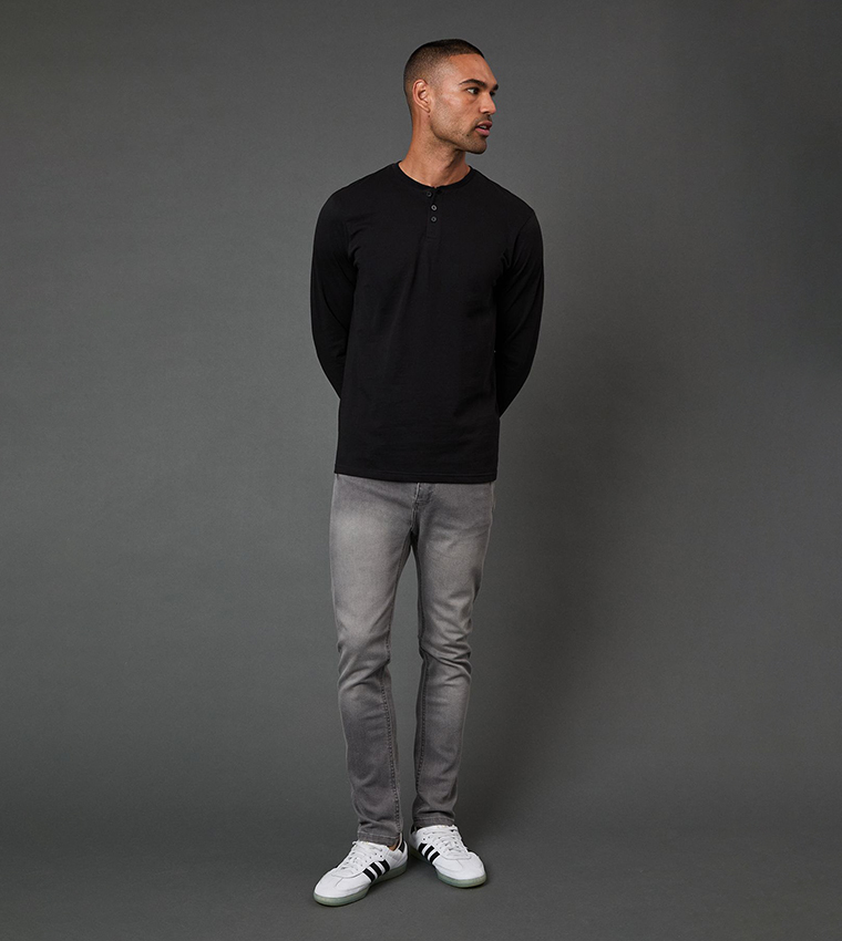 Long Sleeves Henley Neck T-Shirt