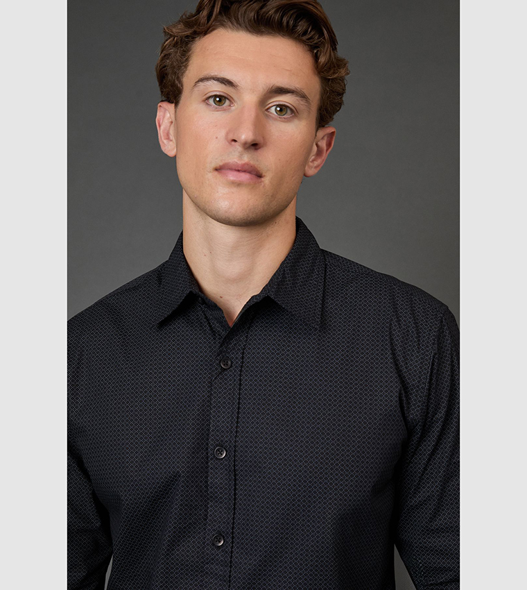 Geometric Print Long Sleeves Shirt