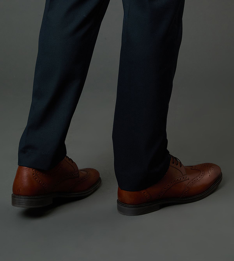 Wingtip Brogue Lace-Up Formal Shoes