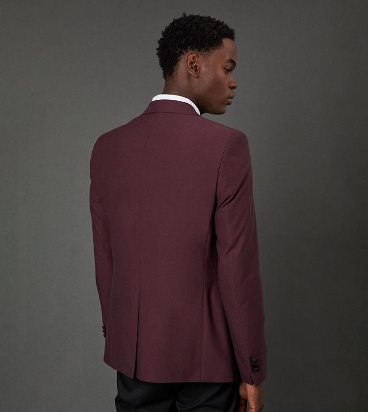 Peak Lapel Tailored Fit Blazer