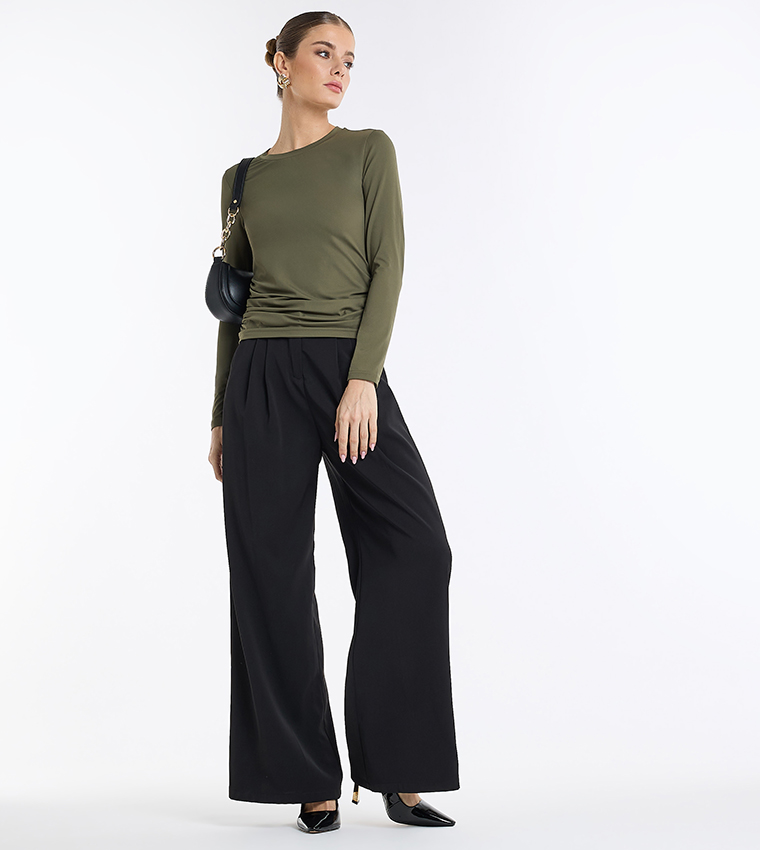 Solid Ruched Side Long Sleeve Top