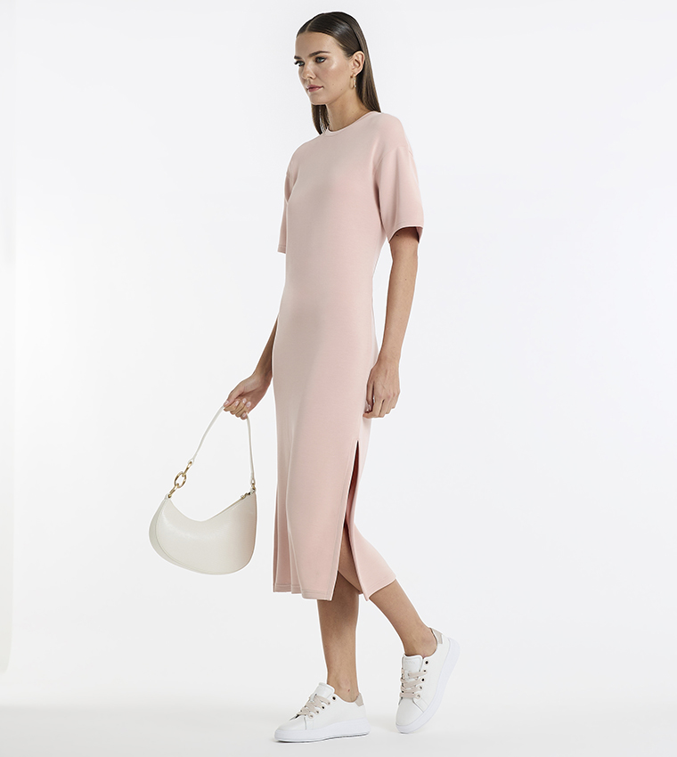 فستان تيشيرت سادة بأكمام قصيرة