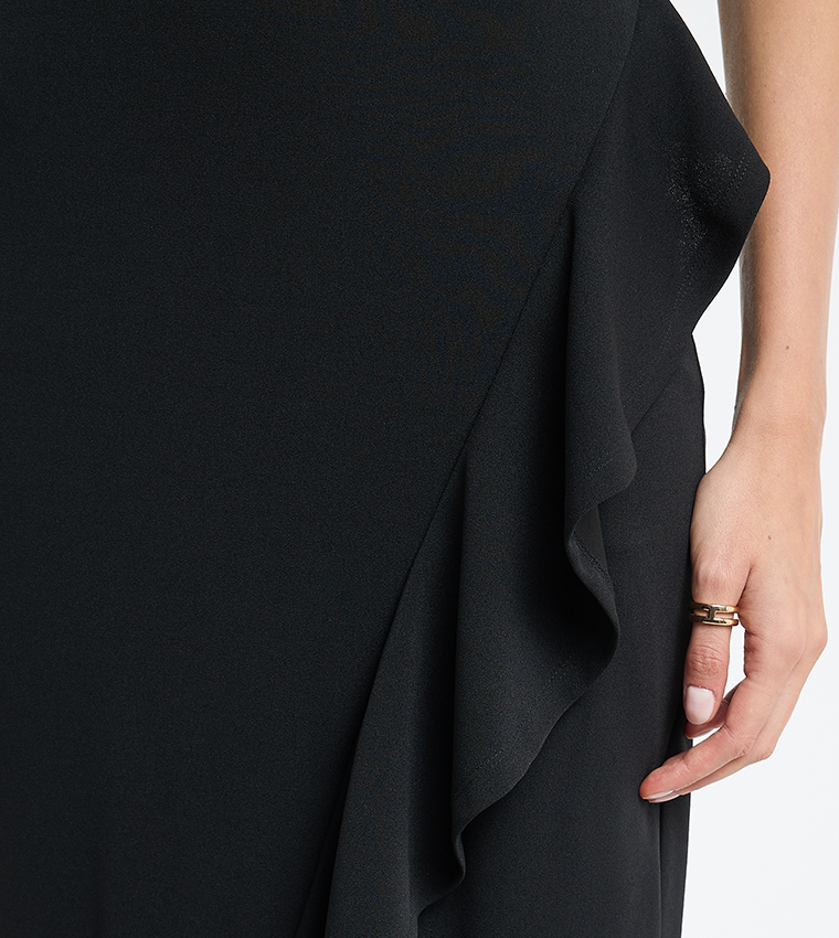 Halter Neck Ruffled Maxi Dress