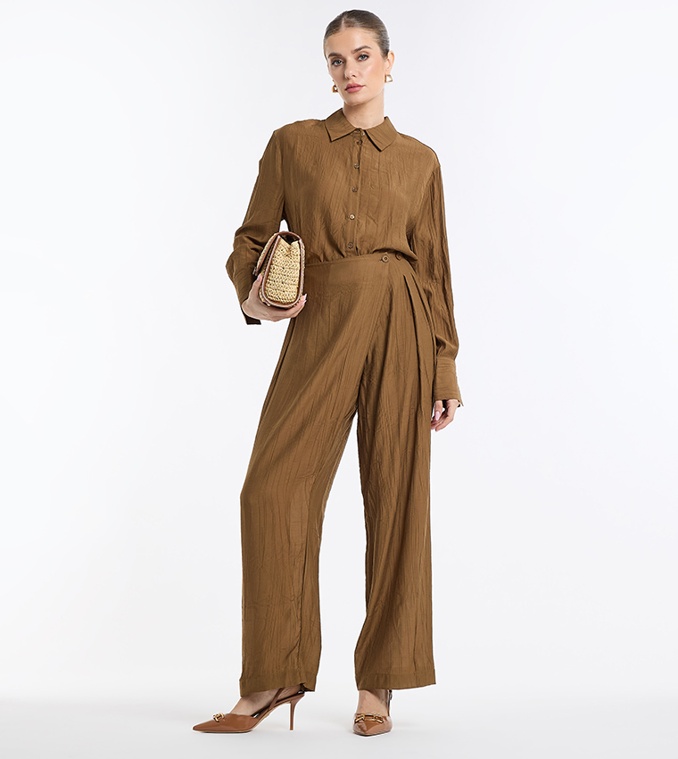 Textured Pleated Trousers