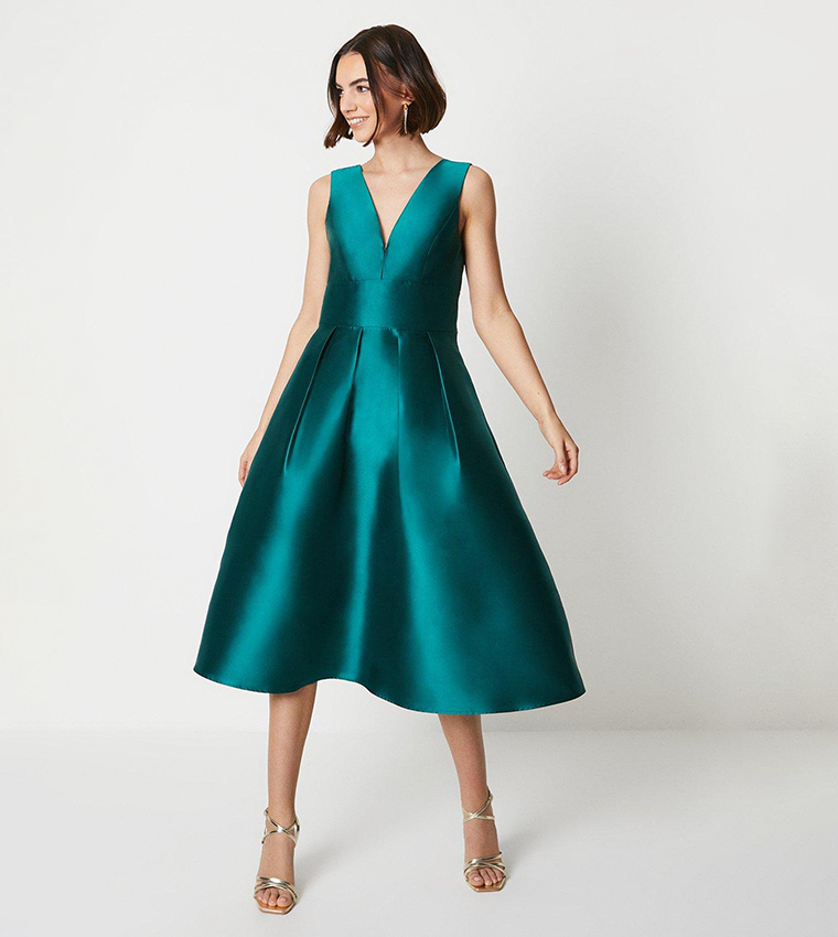 Emerald green plunge dress hotsell