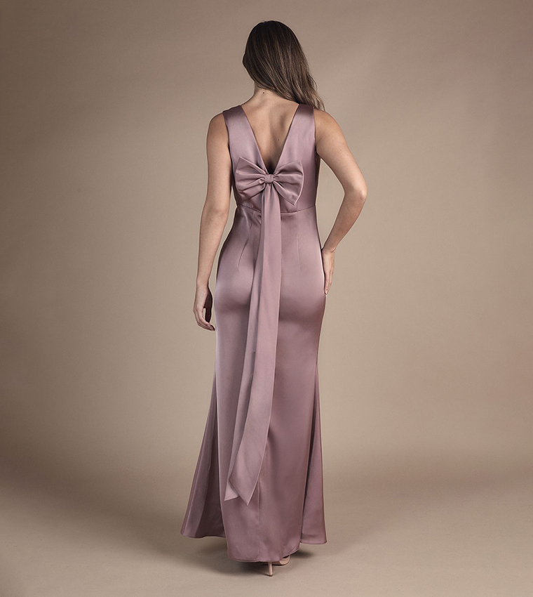 Buy Coast Bow Back V Neck Satin Maxi Bridesmaid Dress In Pink | 6thStreet Qatar Buy Coast Bow Back V Neck Satin Maxi Bridesmaid Dress In Pink | 6thStreet Qatar