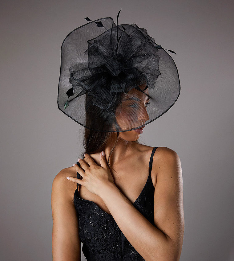 Structured Mesh Bow Flat Fascinator