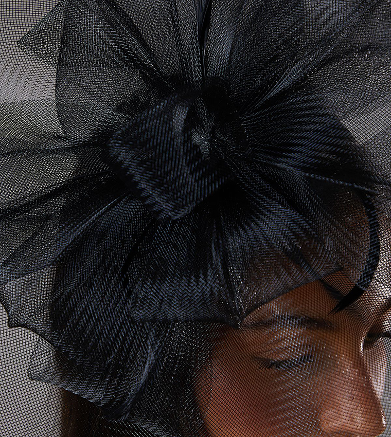 Structured Mesh Bow Flat Fascinator