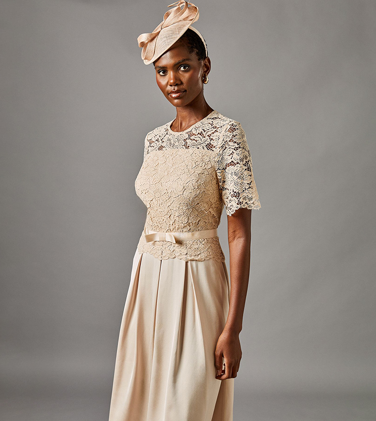 Lace And Crepe Short Sleeves Midi Dress