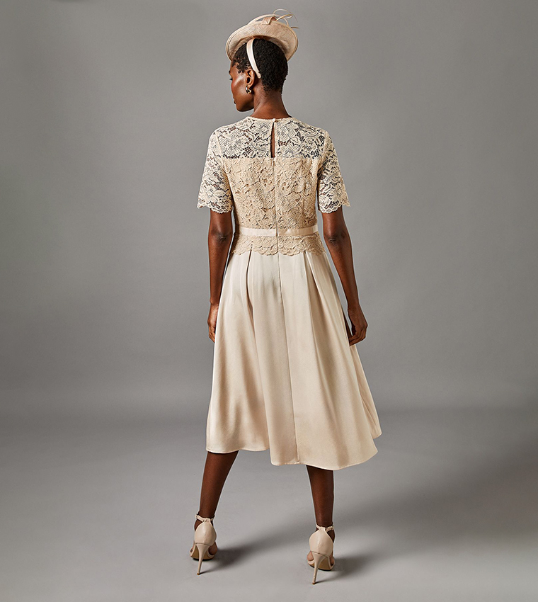 Lace And Crepe Short Sleeves Midi Dress