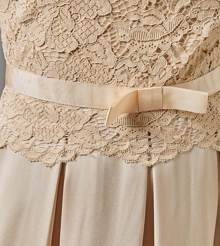 Lace And Crepe Short Sleeves Midi Dress