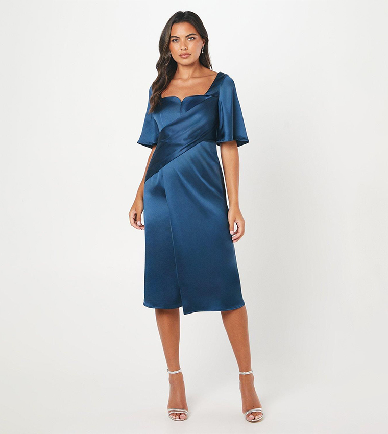 فستان ميدي مزخرف بأكمام طويلة