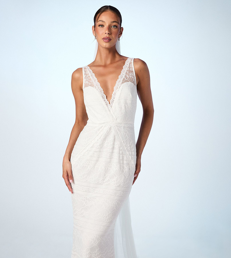Plunge Neck Boho Fishtail Wedding Dress