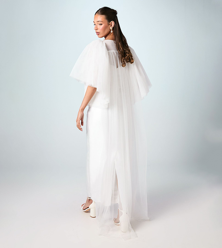 Flared Sleeves Tulle Cape