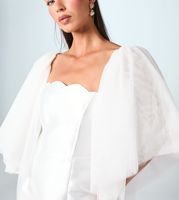 Flared Sleeves Tulle Cape