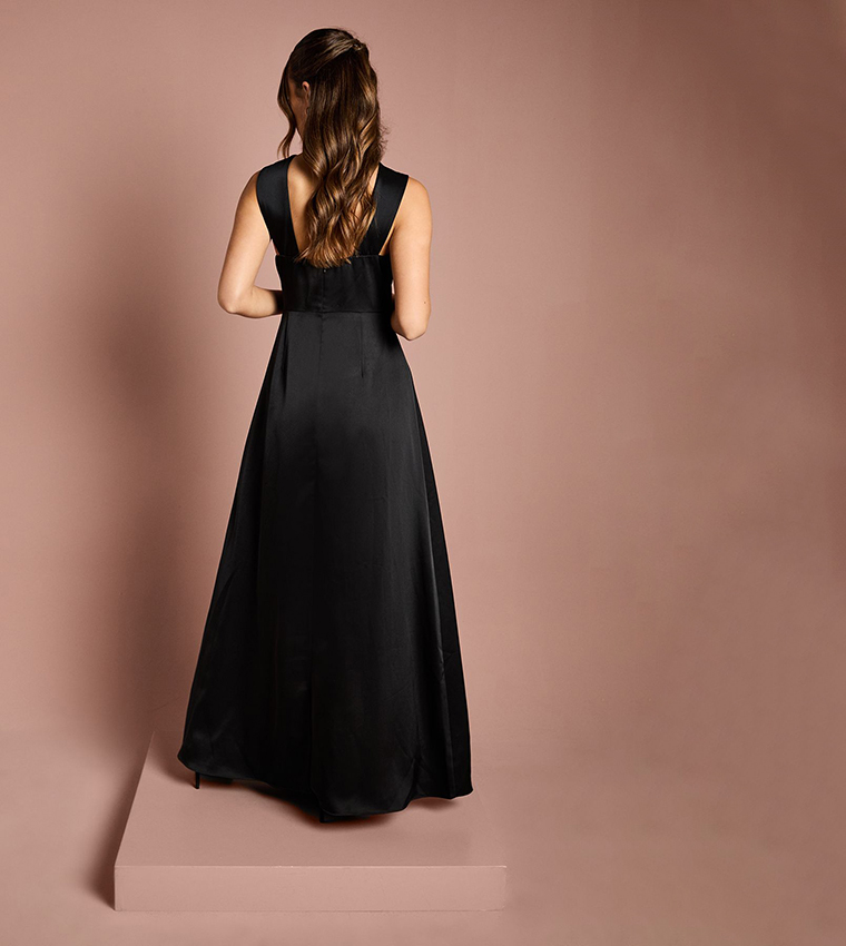 Twisted Halterneck Satin Party Maxi Dress