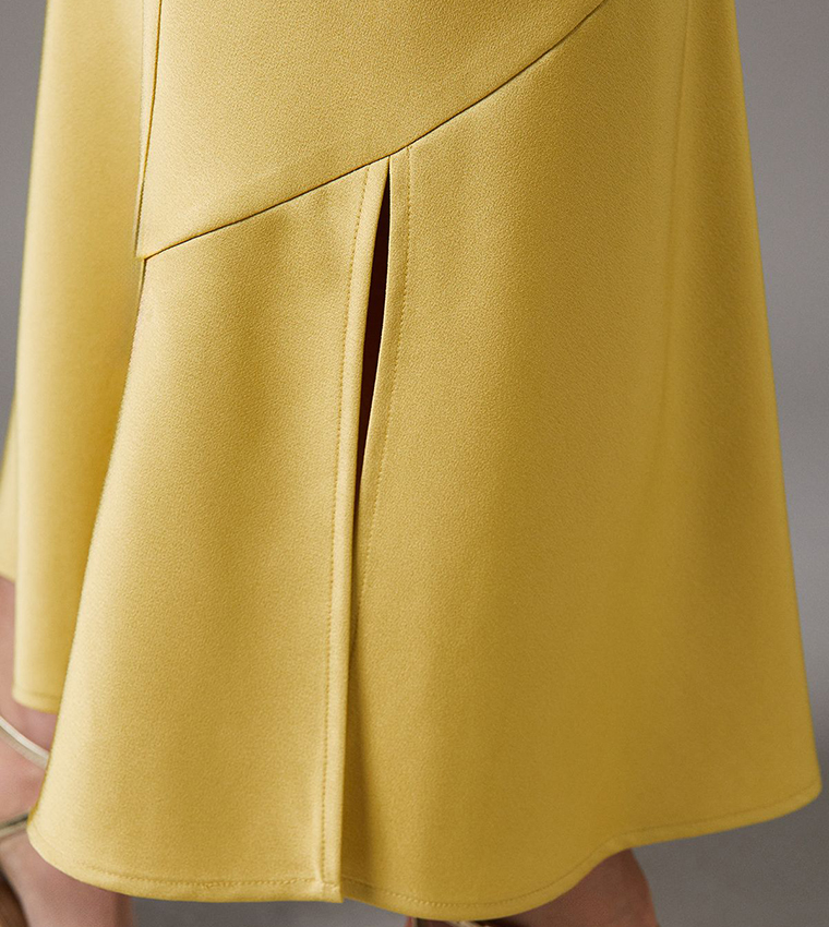 Solid Elastic Waist Maxi Skirt