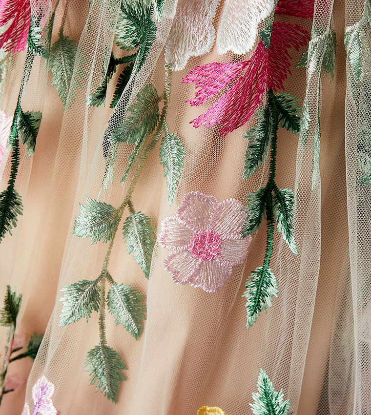 Muse Long Sleeves Embroidered Maxi Dress