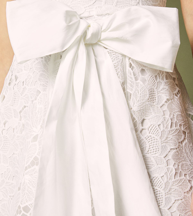 Halterneck Belted Lace Midi Dress