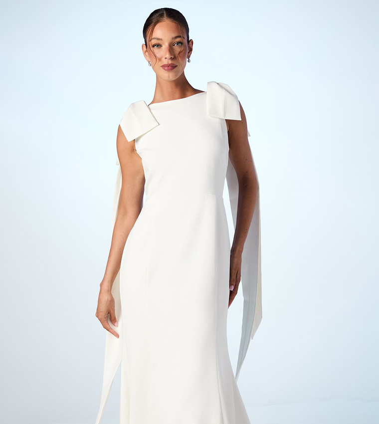 Bow Detail Button Back Maxi Wedding Dress