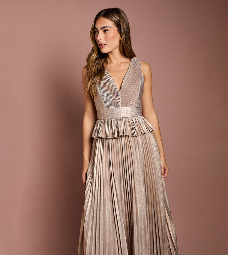Sleeveless Metallic Pleated Maxi Dress with Peplum