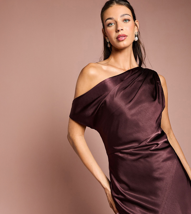 Satin Asymmetric Shoulder Bridesmaid Fishtail Maxi Dress