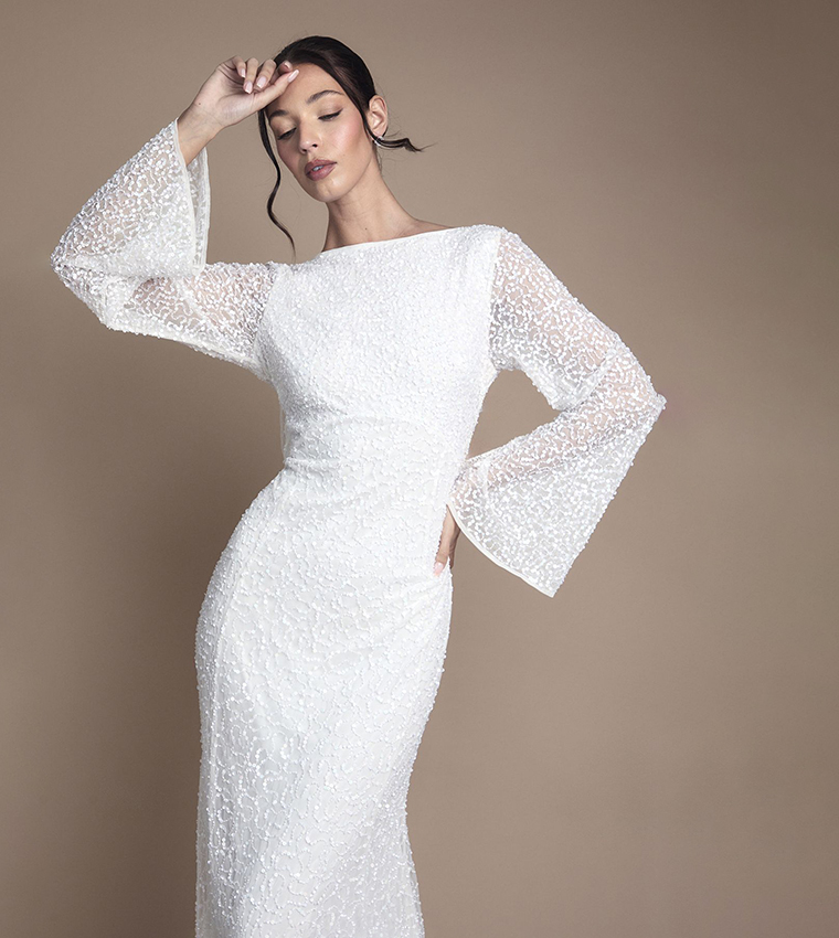 فستان سهرة ماكسي بقبة منسدلة وكم طويل 