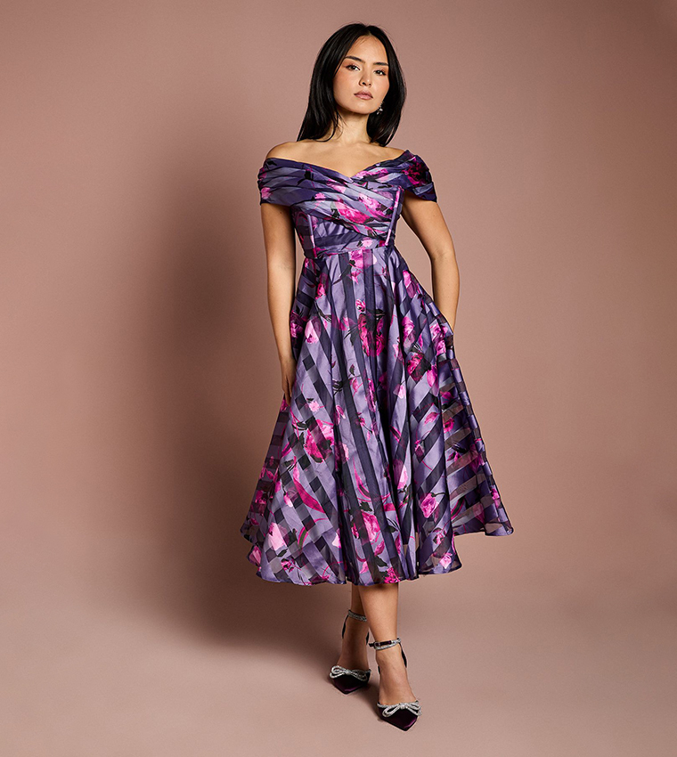light yellow dress as a Feather Mini 1x Women Dress Type-Re/Done Yor Derivative Red Christmas Color:Fuchsia Taffeta
