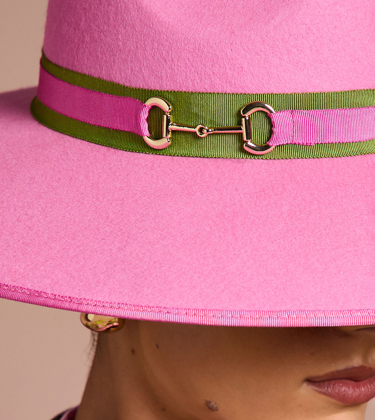 قبعة فيدورا  نسائية 