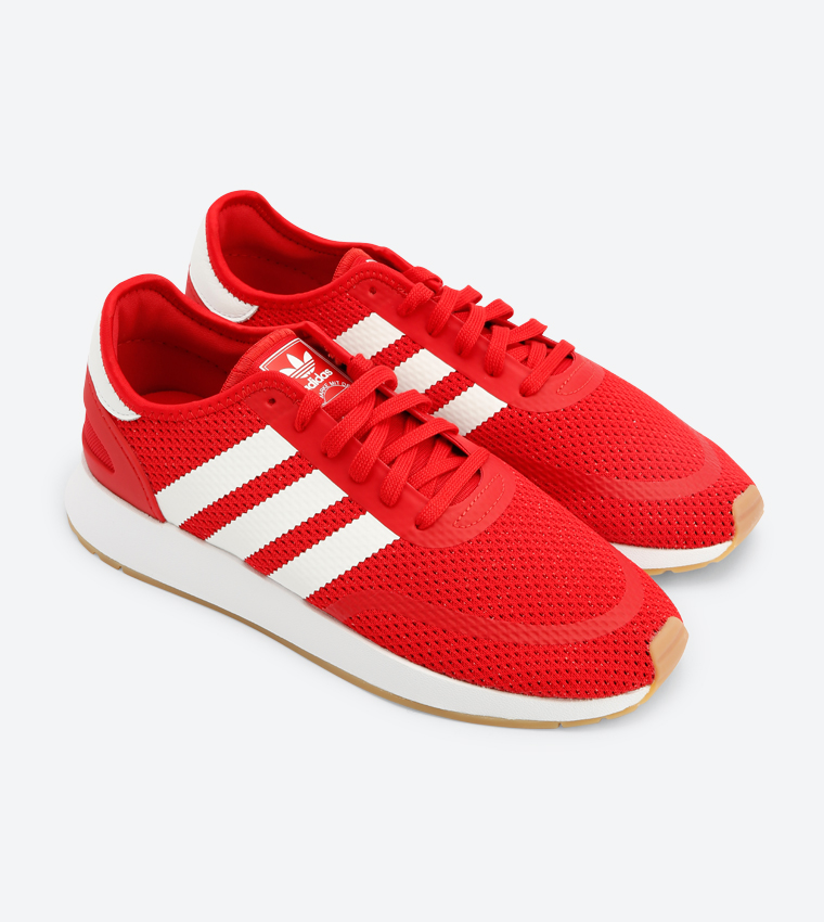 Buy Adidas Originals Round Toe Low Ankle Sneakers Red BD7815 In Red 6thStreet Qatar