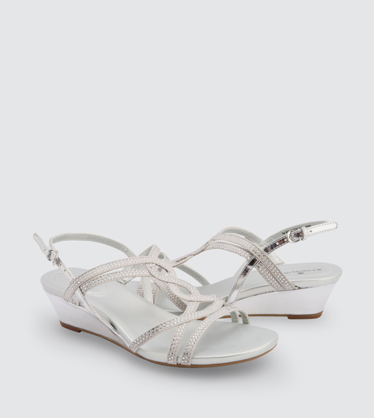 Bandolino hotsell silver wedges