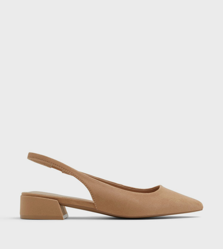BECKYY Low Block Heel Pumps