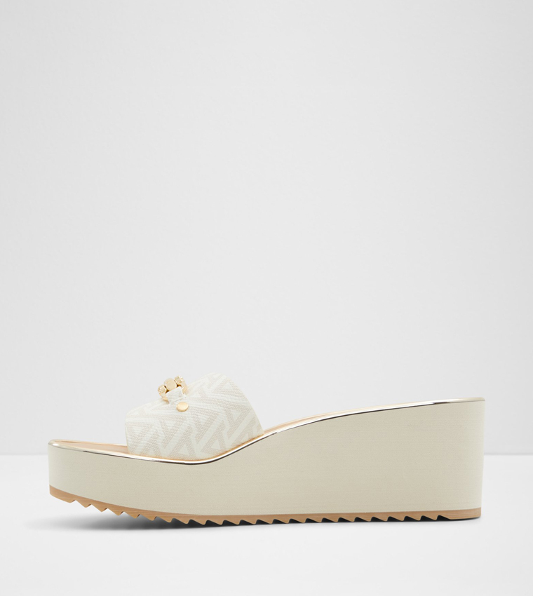 BERIANA Logo Patterned Wedges
